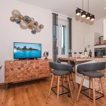 Horizons * ספליט